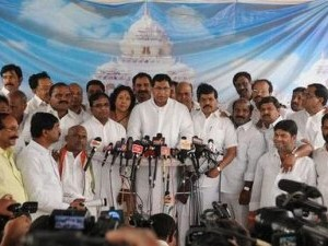 Seperata Telangana State, Telangana Ministers, Telangana March, Congress Party, CM Kiran Kumar Reddy, Telangana Cong Leaders Alligations, Jana Reddy, Deputy CM Damodar Raja Narsimha